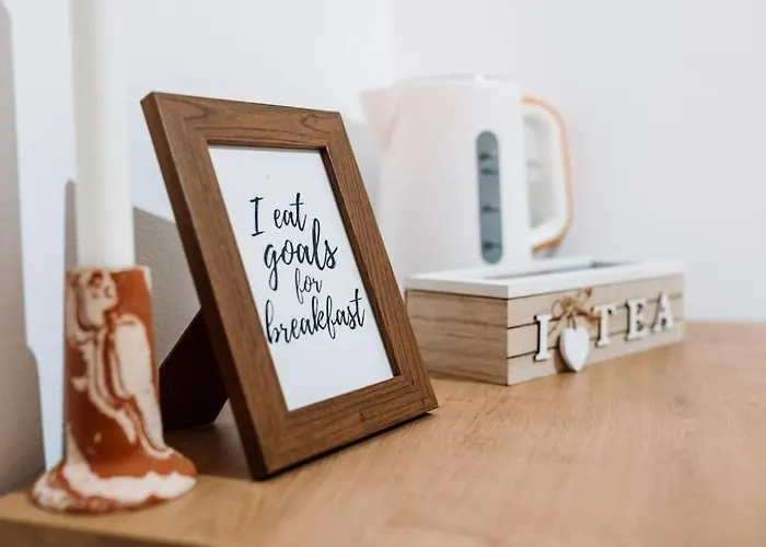 The Cozynook - Iulius Park & Mall, Modern, Private Parking