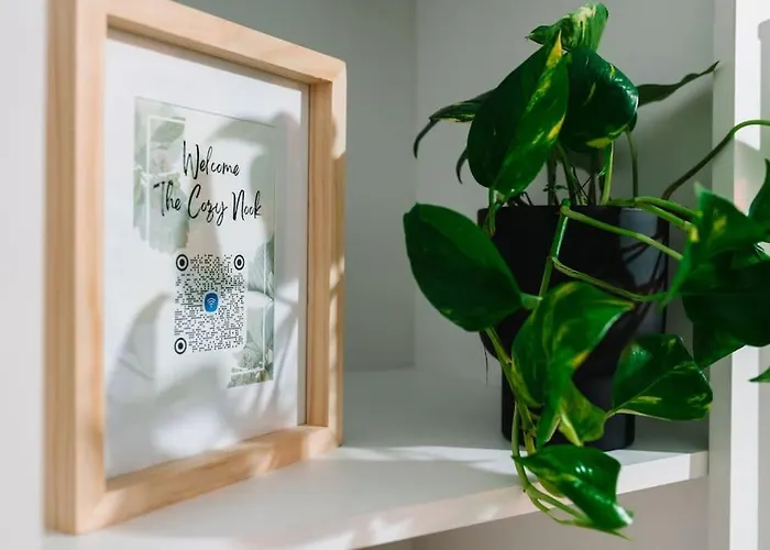 The Cozynook - Iulius Park & Mall, Modern, Private Parking