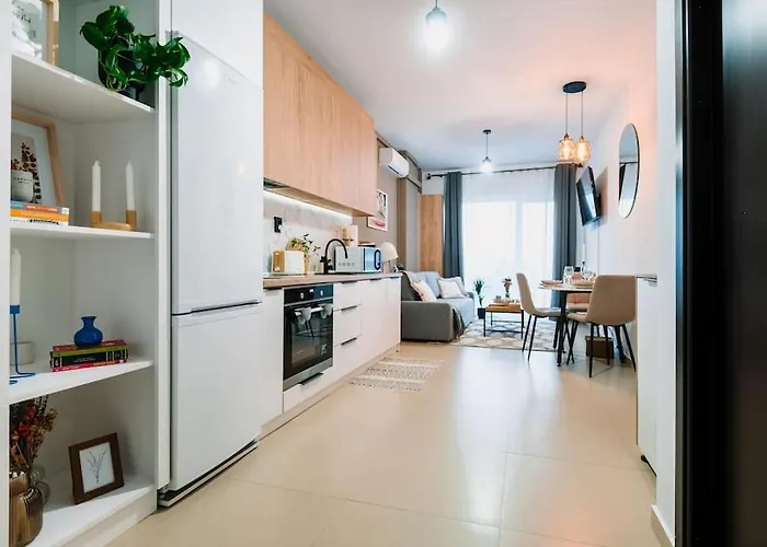 The Cozynook - Iulius Park & Mall, Modern, Private Parking Apartment